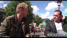 Afspelen Baby houdt van op de grond 69