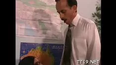 Reproduzir A boceta úmida da gostosa transou
