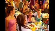Jouer Faites équipe avec des chiffres de baise