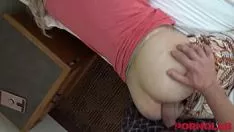 Reproduzir Brinque com a bunda da minha irmã todos os dias