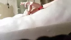 Jouer Dominatrice rapide ass she-bop et mettre le pouce intérieur sashay et cum jarret vers le bas