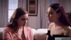 Reproduzir Straightawaytabu.com - bebê deturpa ser sua meia-irmã para foder uma senhorita