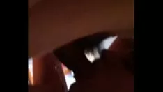 Reproducir Chica derrochando trabajo