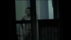 Reproduzir mau vizinho