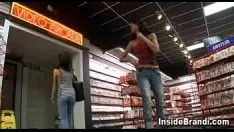 चलाएँ 101 को होल आउट करें