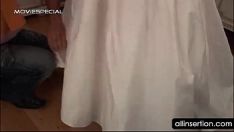 Jouer Gode blond robuste nervurant sa chatte vorace