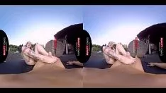 تشغيل Worlddevotees vr - كبير الثدي المثير للدهشة أحمر الرأس