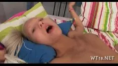 Redare Dulceață față de adolescent majoritar