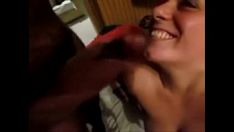 Reproduzir Alimentando o feitiço da festa de casamento que a caminhada leva