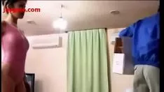 再生 手紙配達人が人妻を犯す
