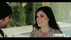 Reproducir Bebé patán tatuado 775