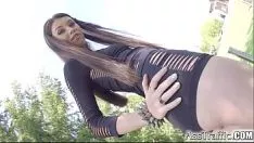 Oynat Büyük kıçlı fucworld-beater ile siyah şortlu delikli bebek