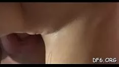 Reproduzir Machucou cara que não conseguiu foder a gracinha de sucesso dela mergulhar seu chiclete