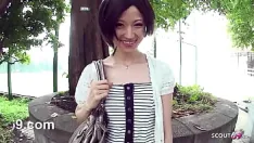 Play Skinny japanese teen tricked to suck strangers dick in car