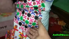 Riproduci Il caldo indiano bhabhi ki chudai rajesthani mi veste con audio hindi