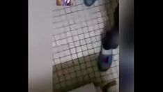 再生 これは、私たち(ニューヨーク)に住んでいるガンビア出身のサイコウ・デュクレイ・デュクレのポルノビデオです。彼がこの番号に答える様子を見せている彼の裸のビデオです:1 (347) 282-6925