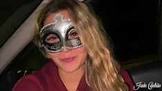 Play At the door of my mansion he surprised me - jade canhao