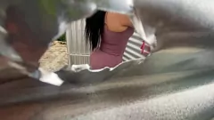 Oynat Peeping the Beach soyunma odasında - Latina eşek iç çamaşırı
