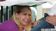 Reproduzir Kagney linn karter seduzindo sua escada