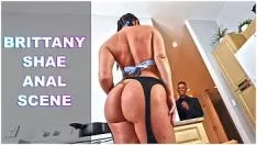 Reproducir Spangbros - adolescente pawg bretagne shae sufre un orificio y ella busca la bondad haciéndolo