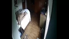 Putar Kamera televisi rahasia